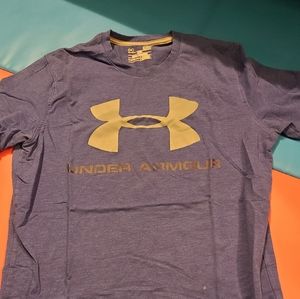 Men's Under Armour t-shirt